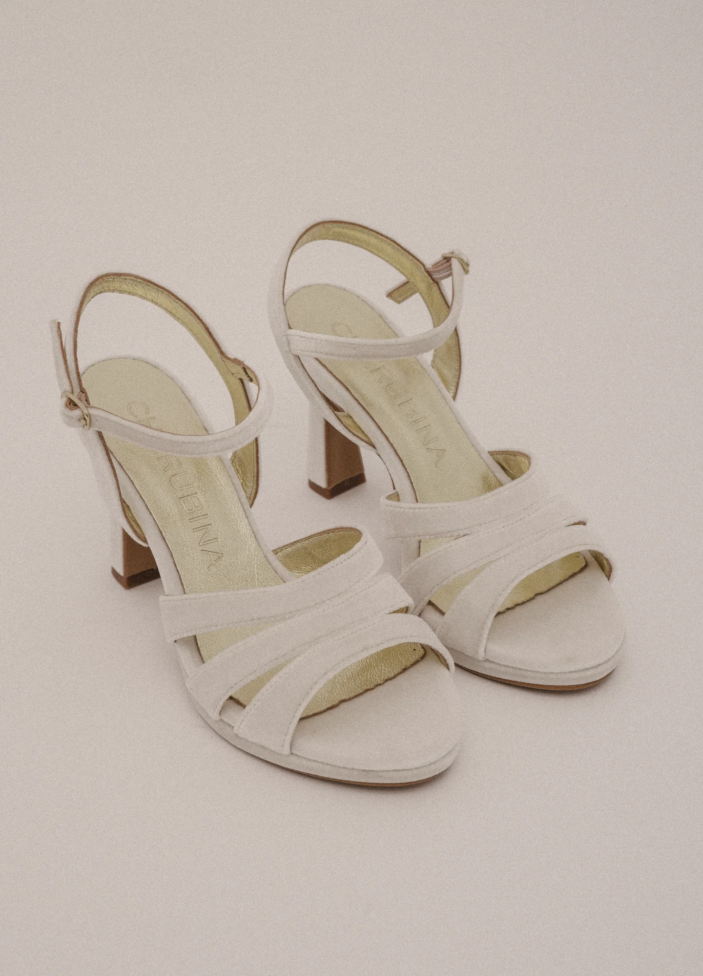 Sandalia de terciopelo Baltimore White - Image 2