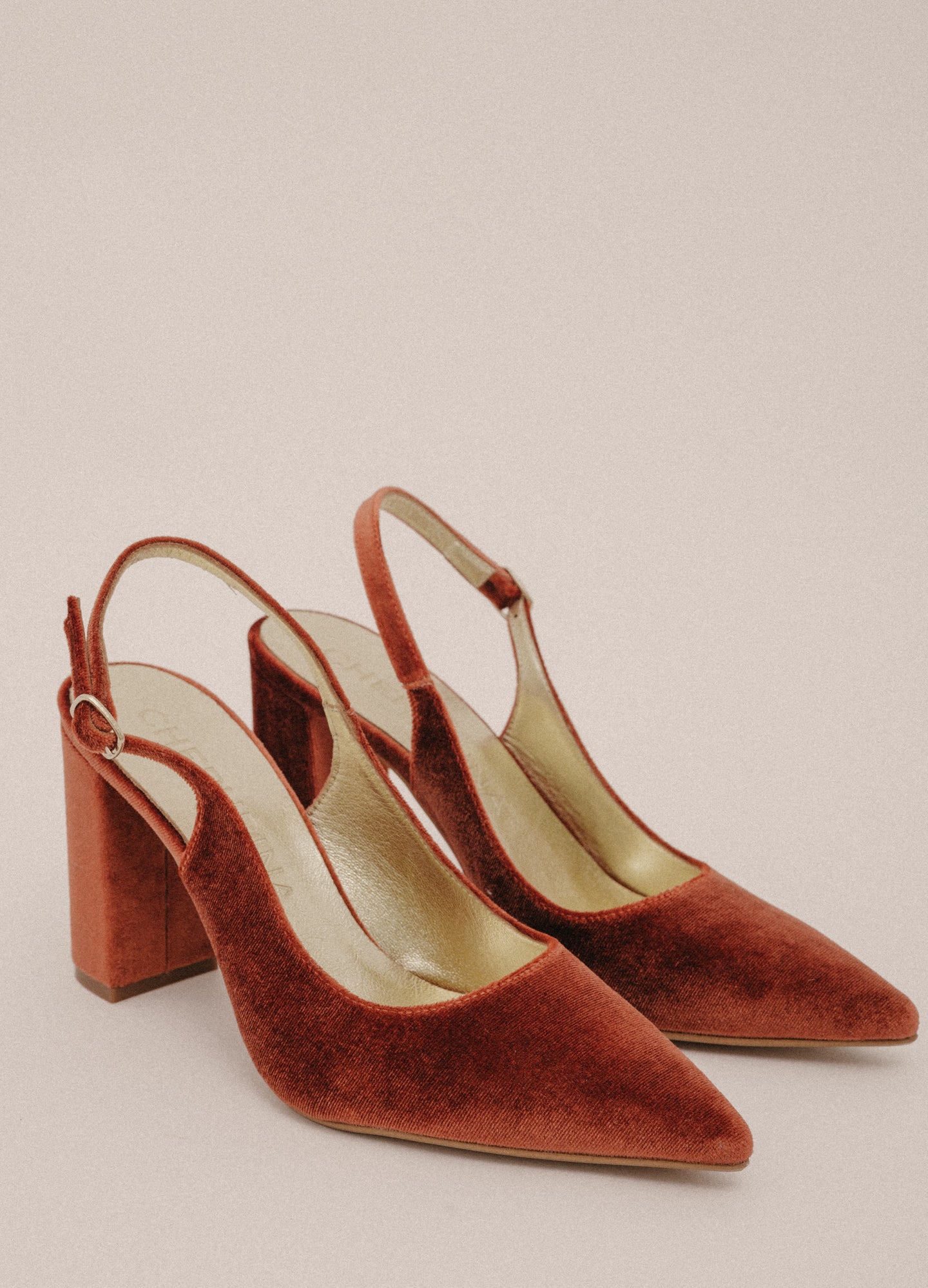 Zapato de terciopelo San Antonio - Image 6