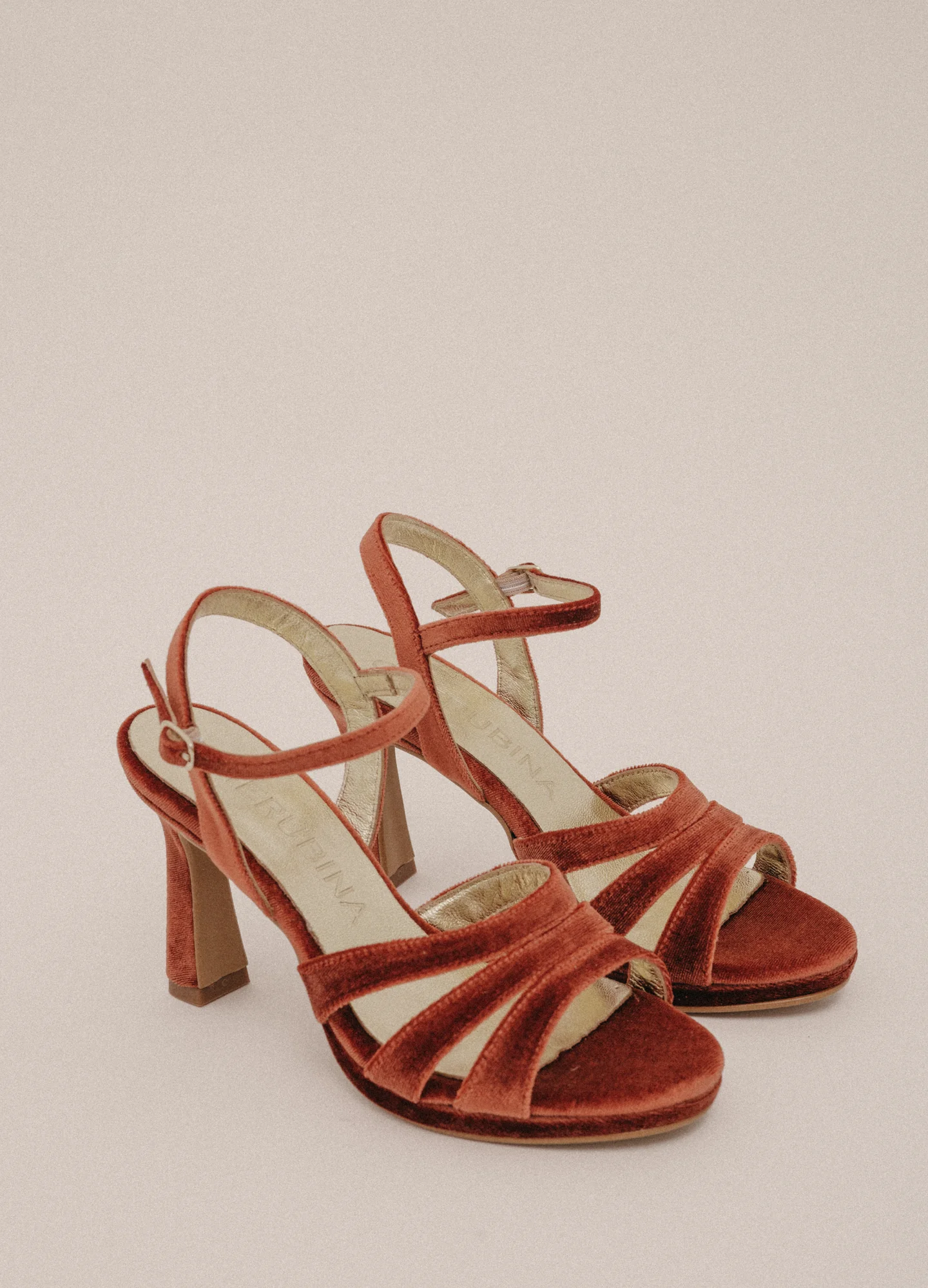 Sandalia de terciopelo Baltimore - Image 6