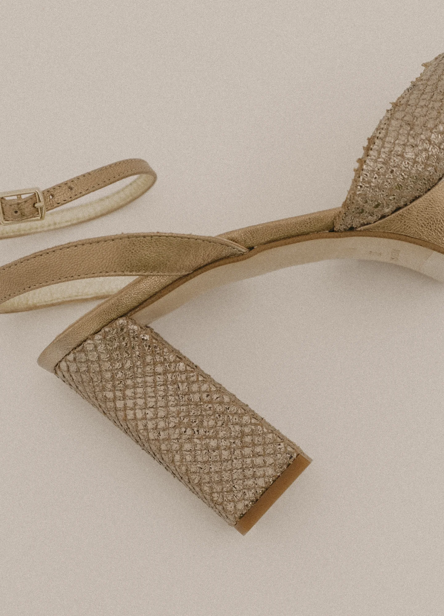 Sandalia de piel Maryland - Image 8