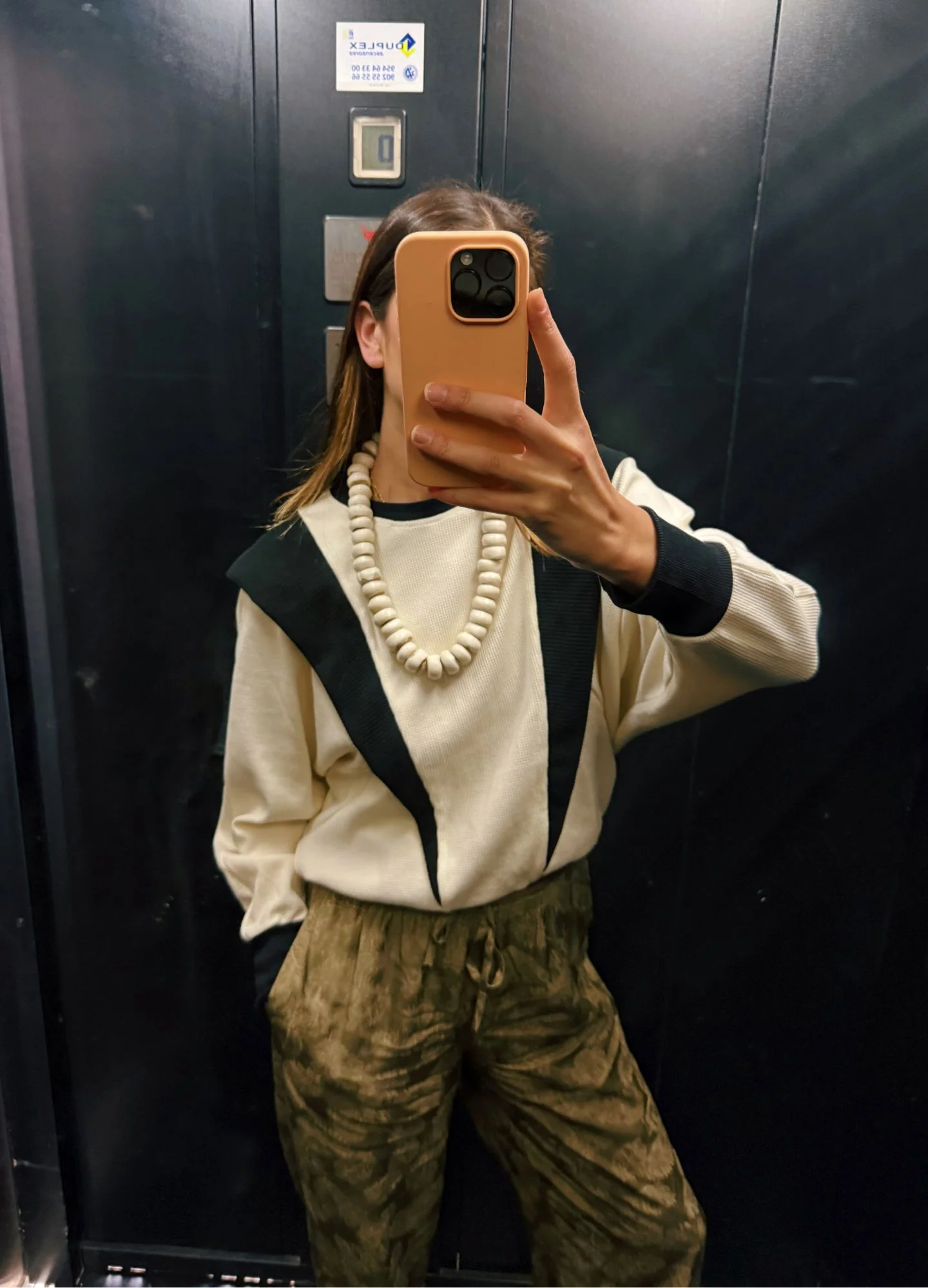 Sudadera Lauryn - Image 17