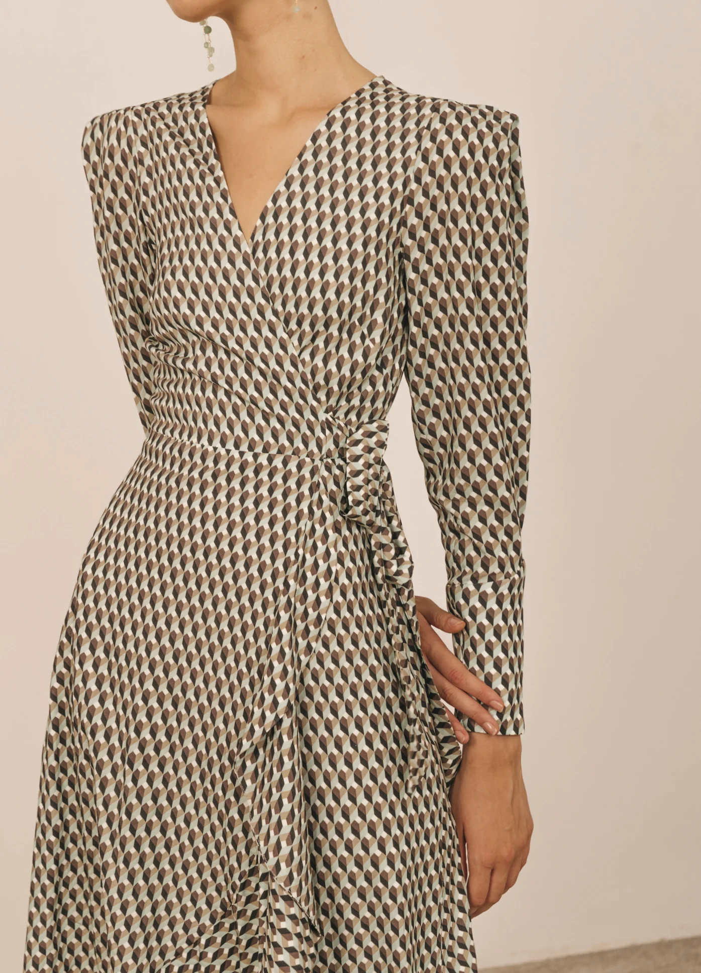 Vestido Smiler Geométrico - Image 10