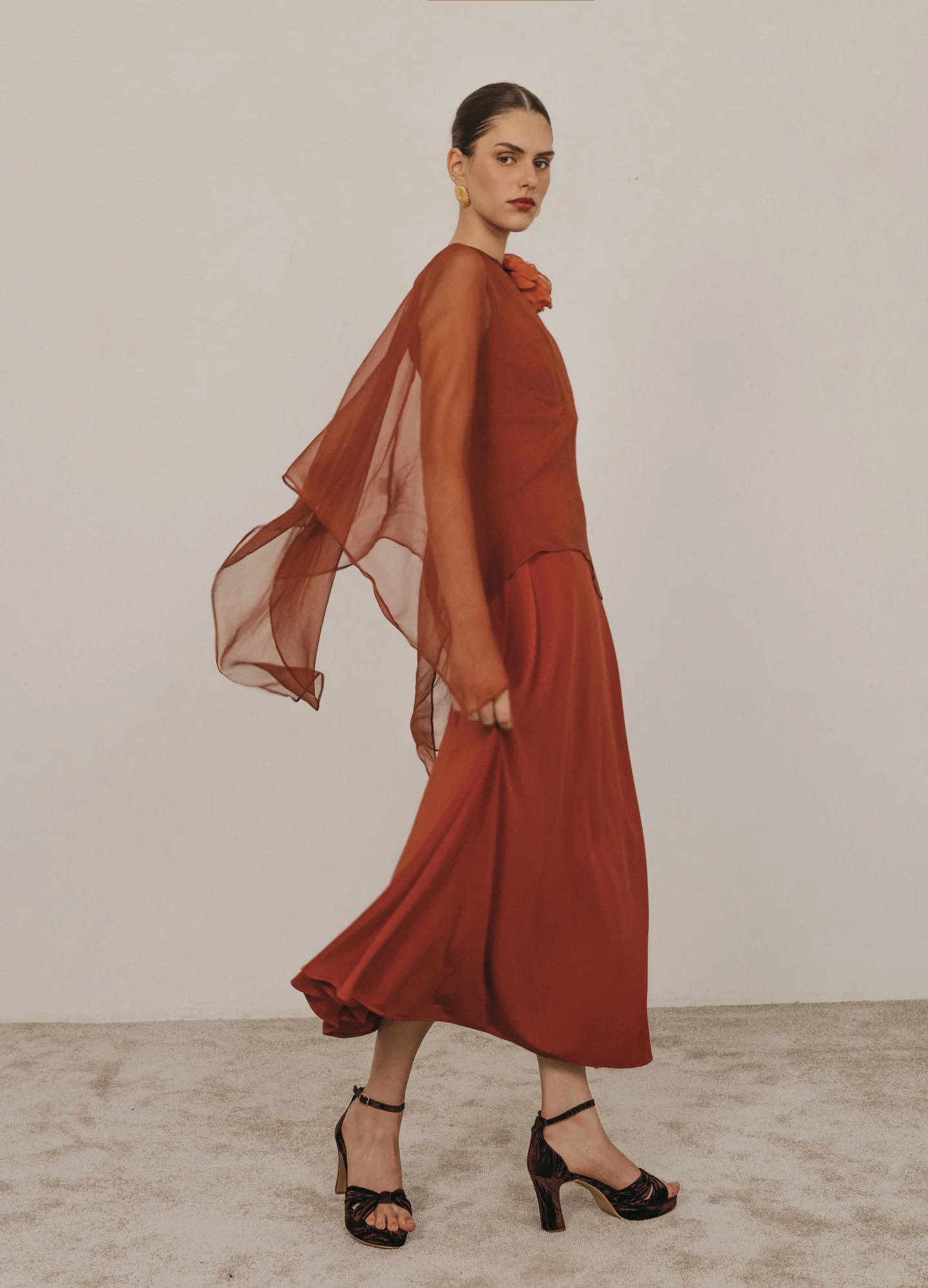 Vestido Tassia - Image 18