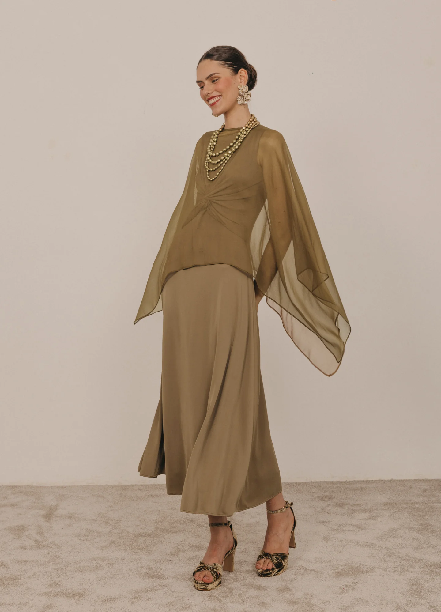 Vestido Tassia - Image 3