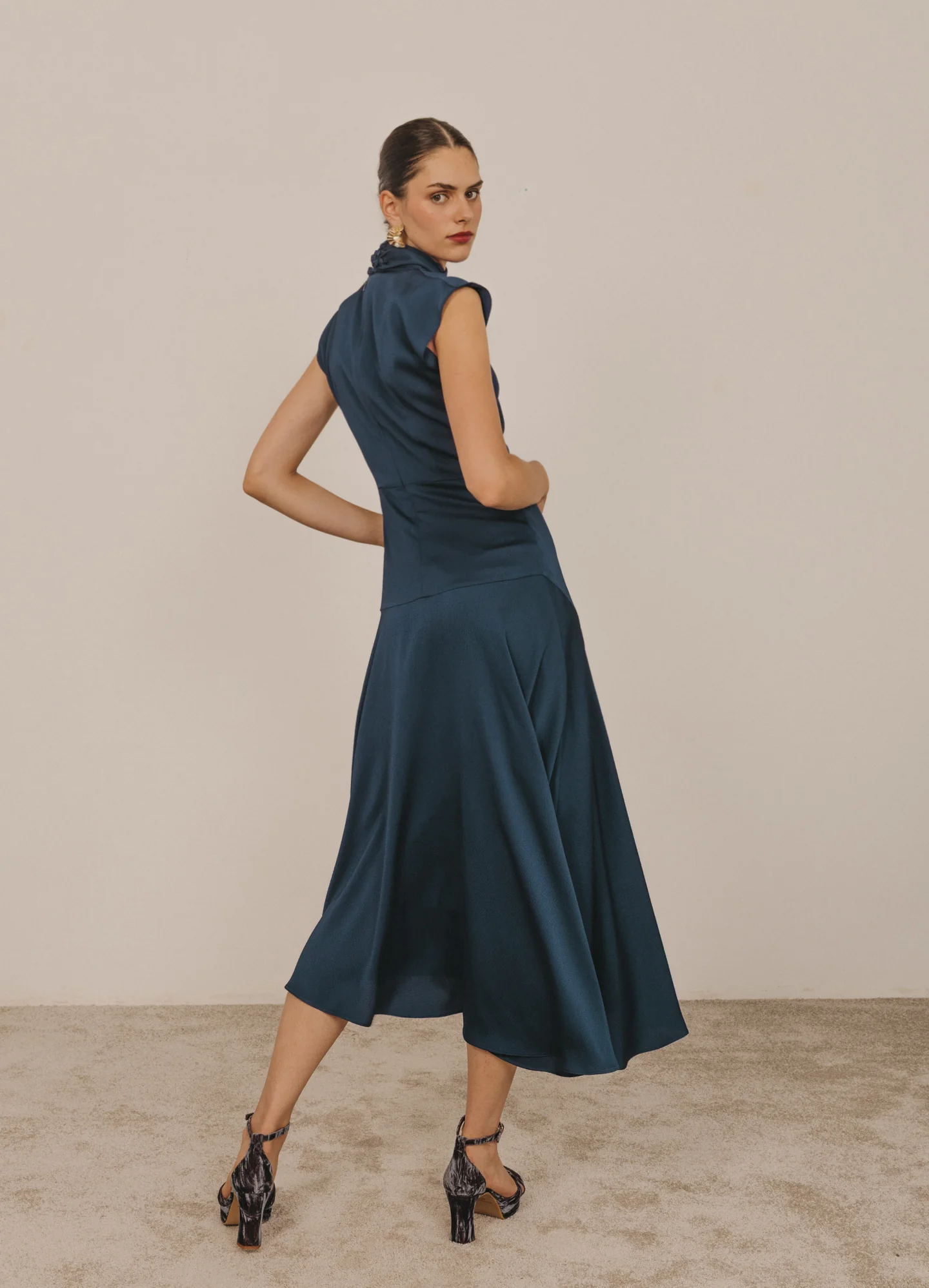 Vestido Zaria - Image 13